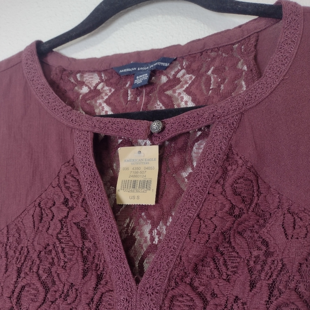 American Eagle Sheer Lace Panel Bell Sleeve V-Neck Flowy Peplum Blouse Wine Red - Picture 6 of 15